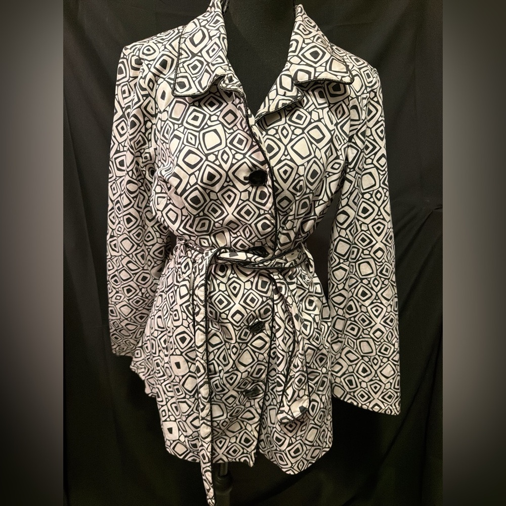 Vintage AB Studio Black and White Geometric Jacket